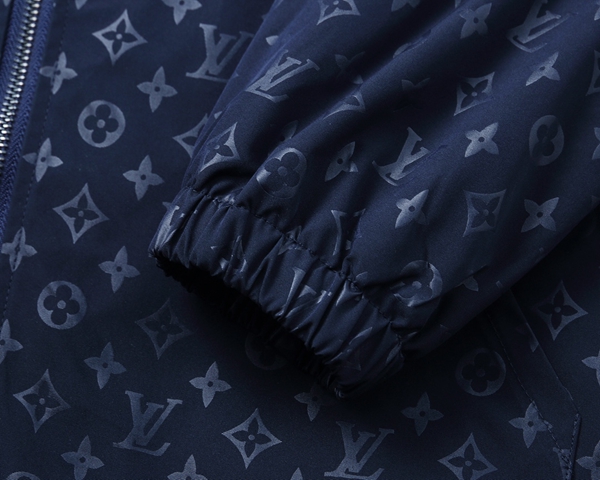 ブランドジャケット着用イメージ